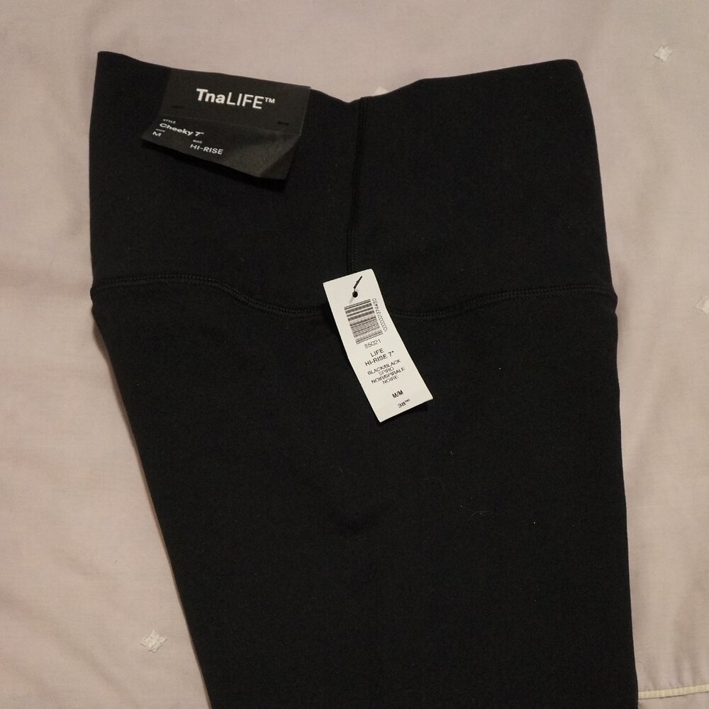 NWT CHEEKY HI-RISE 7" SHORT Medium